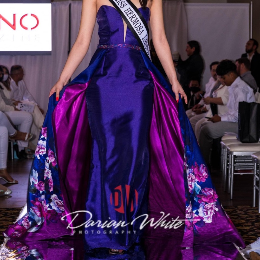 Purple prom dress - Picture 8 of 8